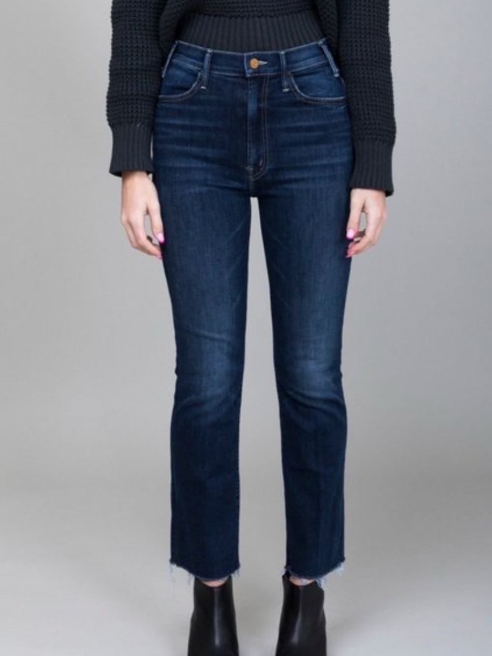 MOTHER Denim The Hustler Ankle Fray Dark Wash Jean 'Teaming up" Size 28